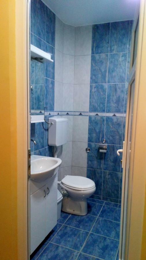 Guest House Green View Pirot Exterior foto